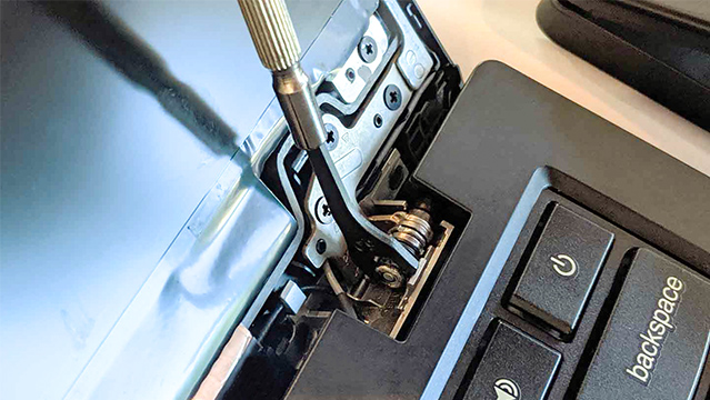  筆記本電腦轉(zhuǎn)軸故障的原因有哪些？